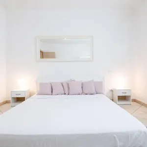  Appartamento -villa Emily- Parking, Garden & Wi-fi